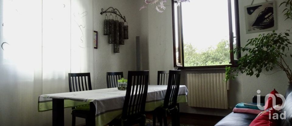 Casa indipendente 10 locali di 258 m² in Busnago (20874)