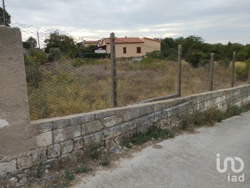 Terreno di 1.700 m² in Sassari (07100)