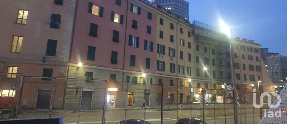 Apartment 6 rooms of 120 m² in Genova (16126)