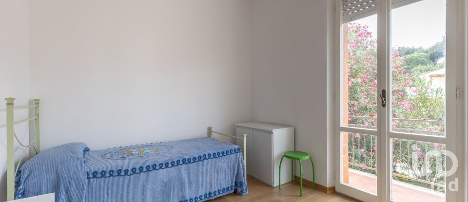 Three-room apartment of 68 m² in Numana (60026)