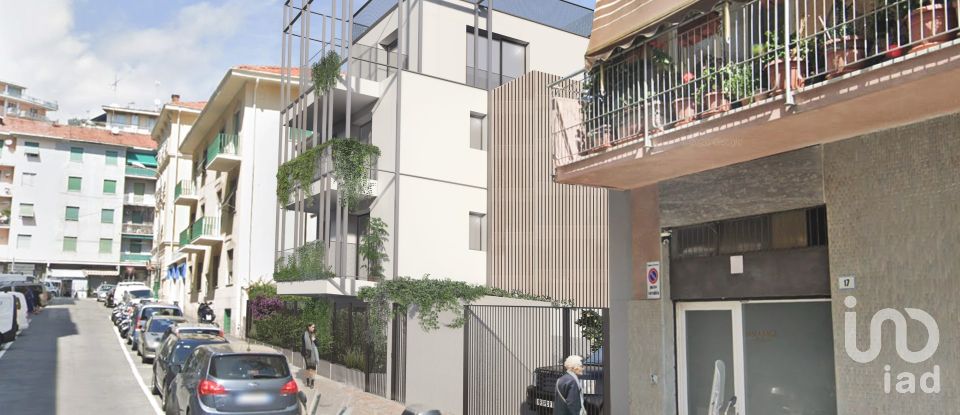 Duplex 4 rooms of 130 m² in Sanremo (18038)