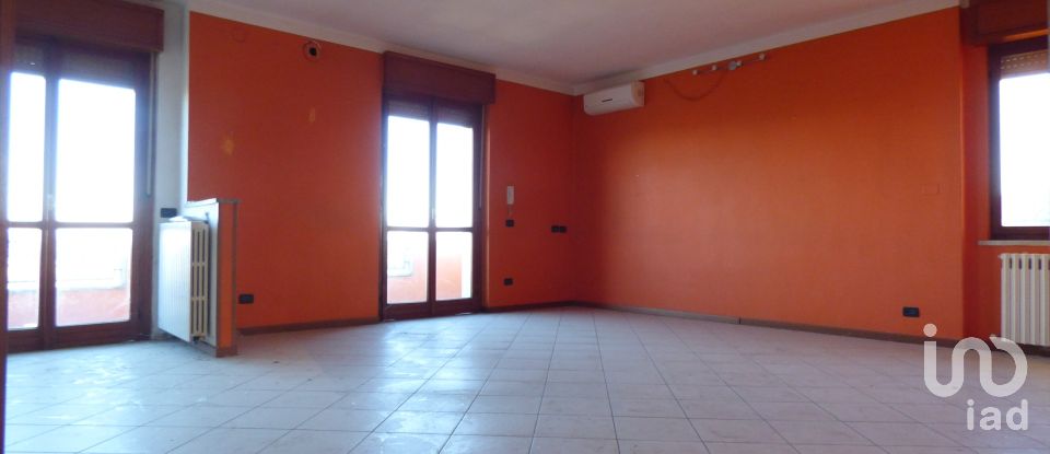 Apartment 6 rooms of 140 m² in Medole (46046)