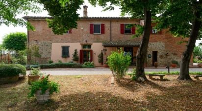 Casa indipendente 19 locali di 484 m² in Marciano della Chiana (52047)