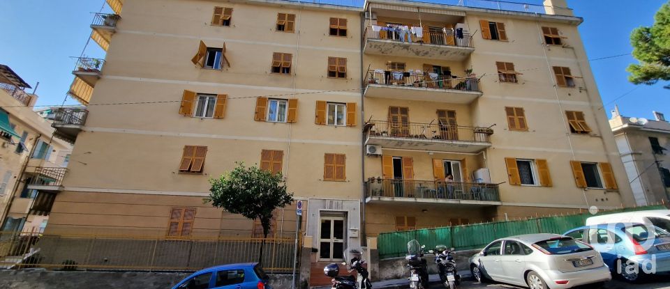 Three-room apartment of 85 m² in Genova (16144)