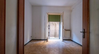 Four-room apartment of 80 m² in Genova (16149)