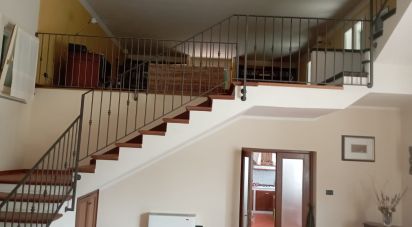 Casa indipendente 11 locali di 300 m² in Sassari (07040)