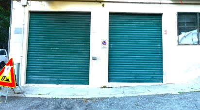 Posto auto di 37 m² in Genova (16152)