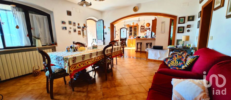 Country house 15 rooms of 300 m² in Rosignano Marittimo (57016)