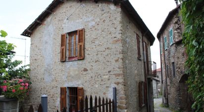 Casa indipendente / Villa 5 locali di 185 m² in Mombaldone (14050)