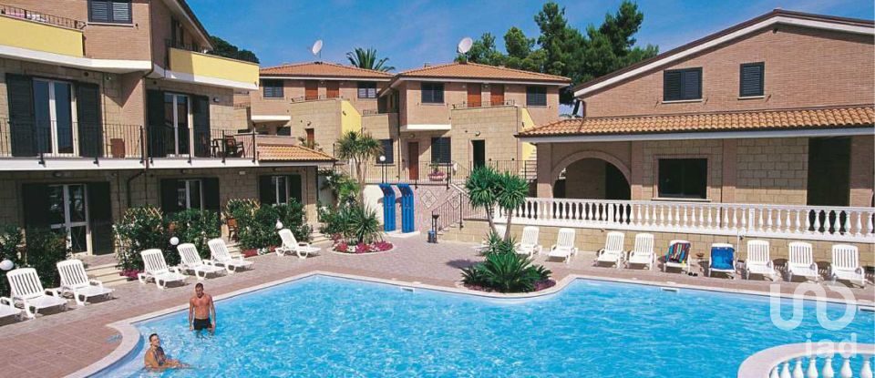 Apartment 5 rooms of 67 m² in Tortoreto (64018)