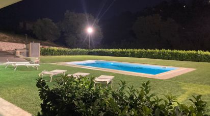 Casa indipendente 19 locali di 540 m² in Cappelle sul Tavo (65010)