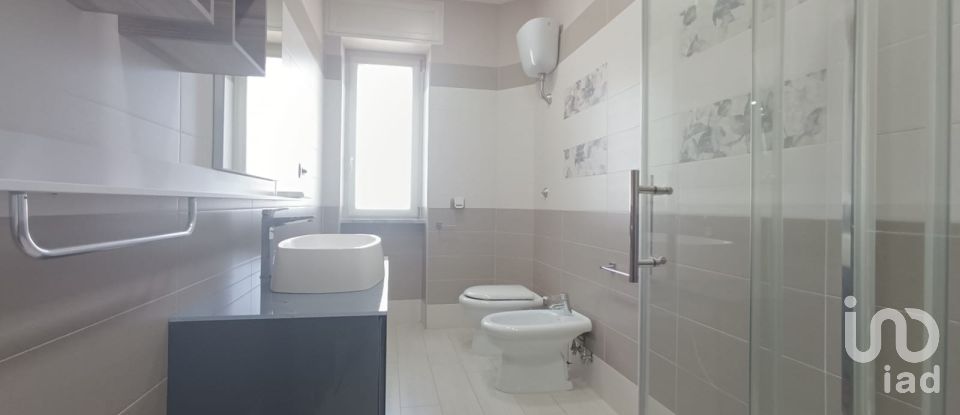 Three-room apartment of 105 m² in Qualiano (80019)