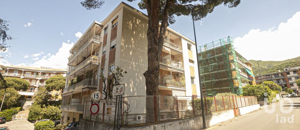 Apartment 7 rooms of 100 m² in Genova (16148)