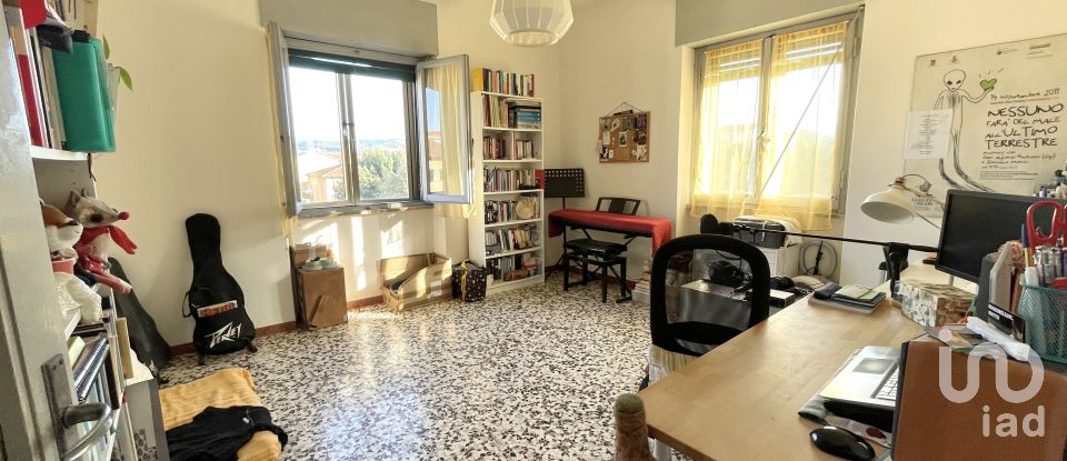 Apartment 5 rooms of 100 m² in Arezzo (52100)