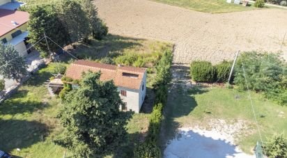 Lodge 6 rooms of 155 m² in Montelupone (62010)