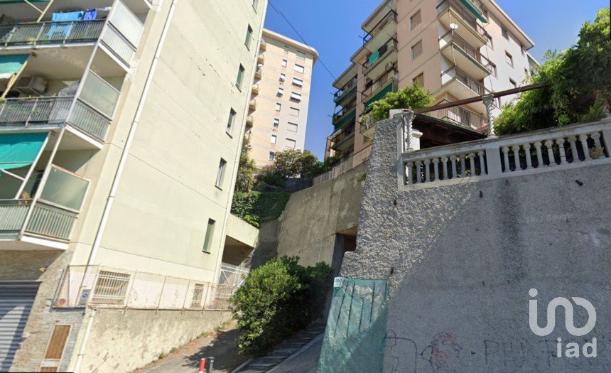 Quadrilocale di 84 m² a Genova (16151)