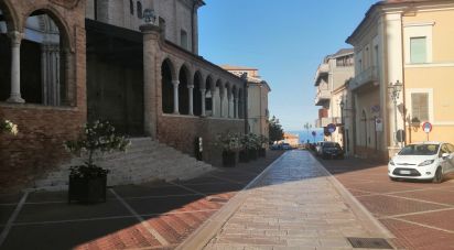 Appartamento 5 locali di 145 m² a Città Sant'Angelo (65013)