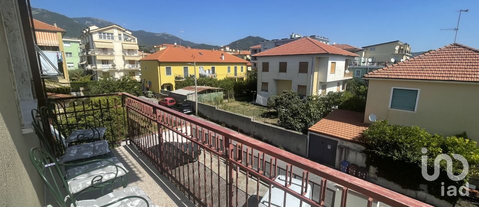 Three-room apartment of 80 m² in Loano (17025)