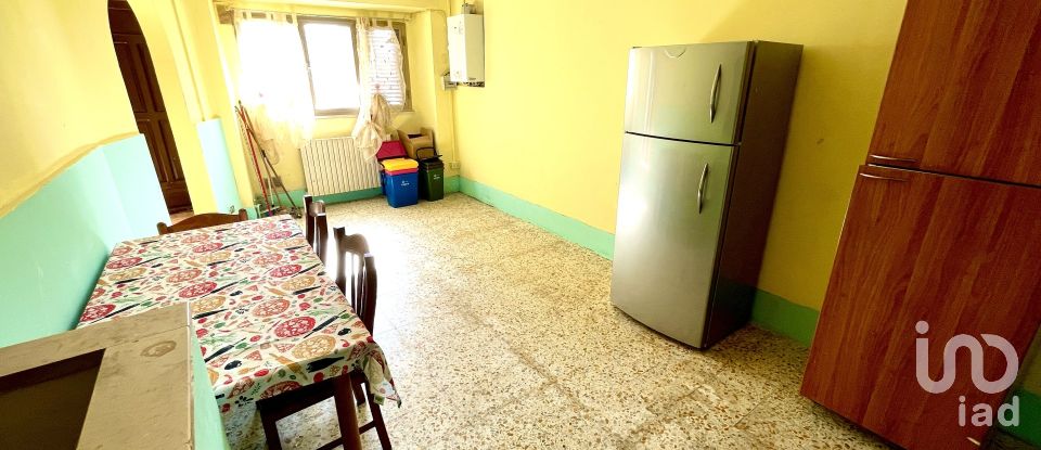 Casa di paese 4 locali di 73 m² in Pratola Peligna (67035)
