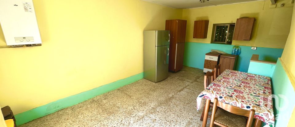 Casa di paese 4 locali di 73 m² in Pratola Peligna (67035)