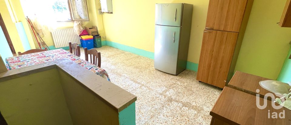 Casa di paese 4 locali di 73 m² in Pratola Peligna (67035)