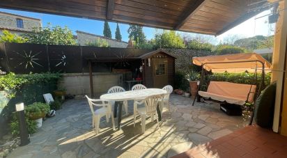 Villa a schiera 5 locali di 98 m² in Arezzo (52100)