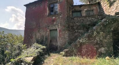 Casa indipendente / Villa 6 locali di 97 m² in Neirone (16040)