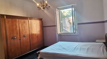 Trilocale di 72 m² a Genova (16159)