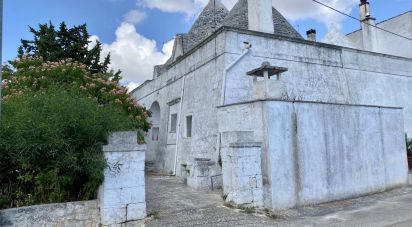 Trullo 6 locali di 90 m² in Cisternino (72014)