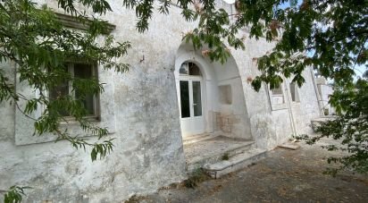 Trullo 6 locali di 90 m² in Cisternino (72014)