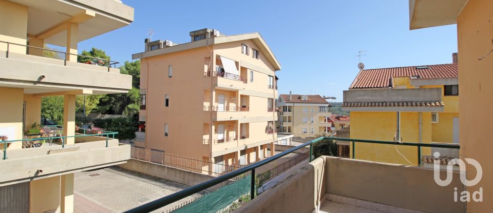 Loft 5 rooms of 108 m² in Sassari (07100)