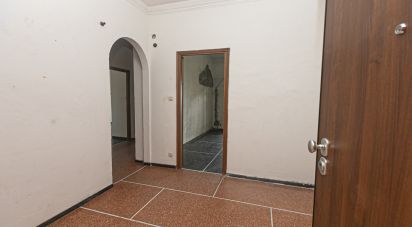 Trilocale di 90 m² a Genova (16127)