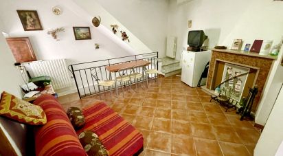 Casa di paese 6 locali di 79 m² in Pettorano sul Gizio (67034)