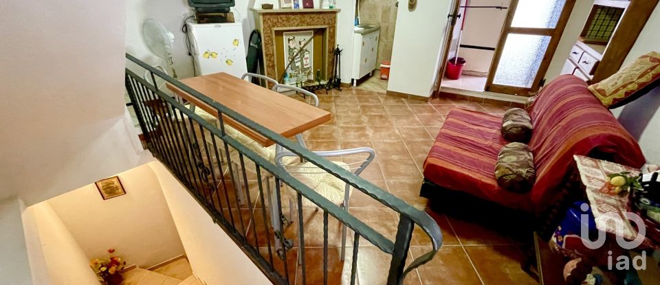 Casa di paese 6 locali di 79 m² in Pettorano sul Gizio (67034)