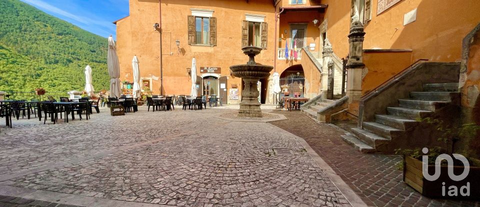 Casa di paese 6 locali di 79 m² in Pettorano sul Gizio (67034)