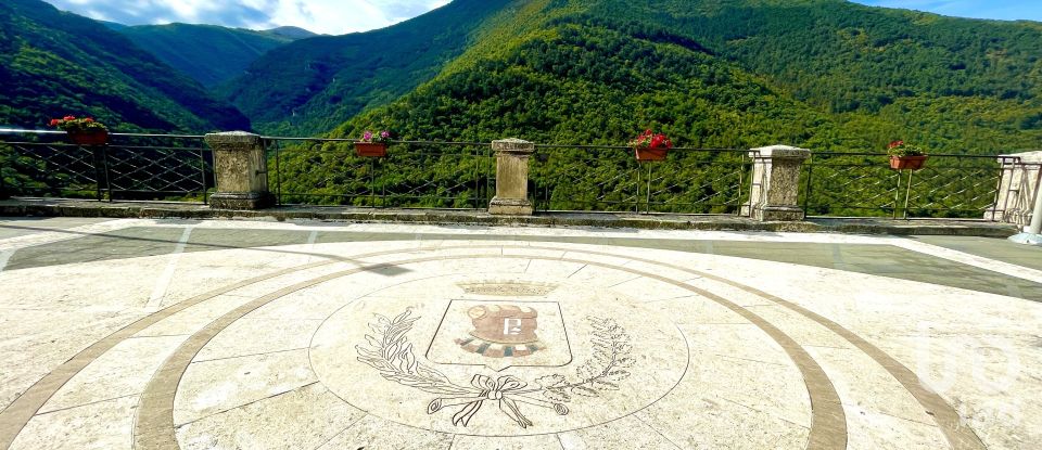 Casa di paese 6 locali di 79 m² in Pettorano sul Gizio (67034)