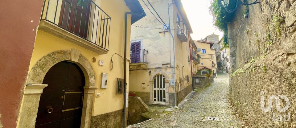 Casa di paese 6 locali di 79 m² in Pettorano sul Gizio (67034)