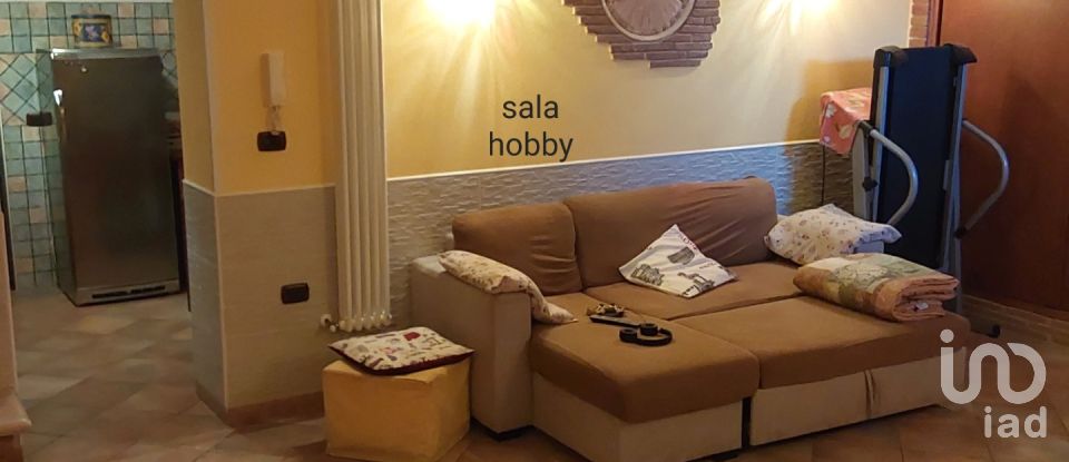 Casa indipendente 11 locali di 180 m² in Ardea (00040)