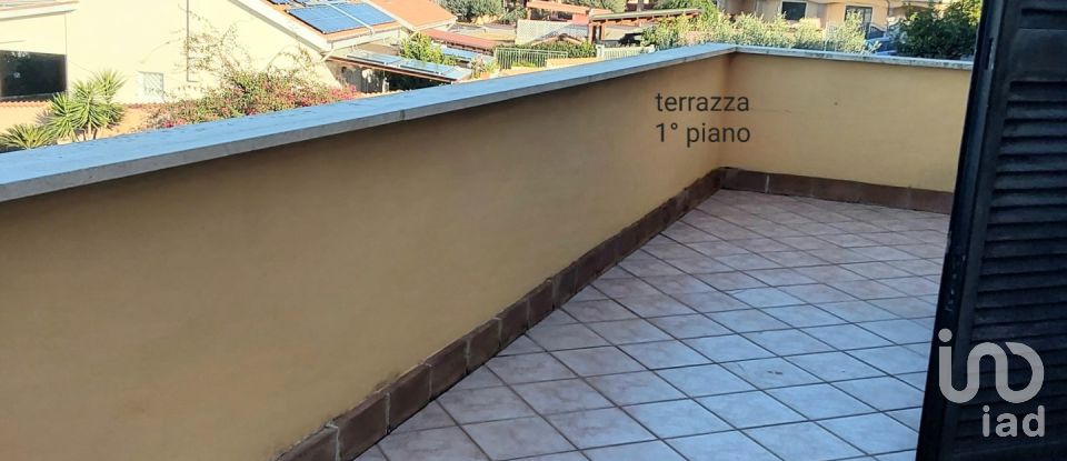Casa indipendente 11 locali di 180 m² in Ardea (00040)