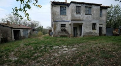 Casa indipendente 8 locali di 162 m² in Belvedere Ostrense (60030)