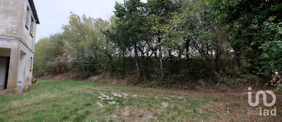 Casa indipendente 8 locali di 162 m² in Belvedere Ostrense (60030)