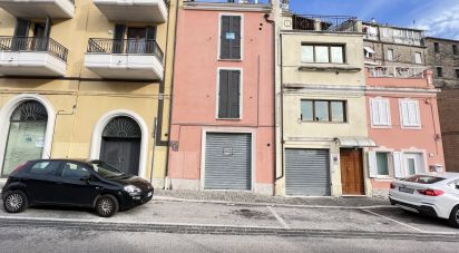Abitazione 6 locali di 75 m² in Monte Urano (63813)