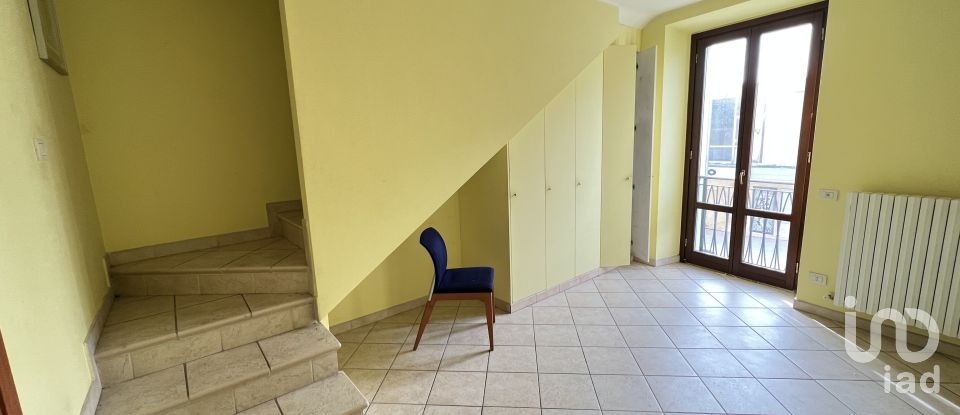 Mansion 6 rooms of 75 m² in Monte Urano (63813)