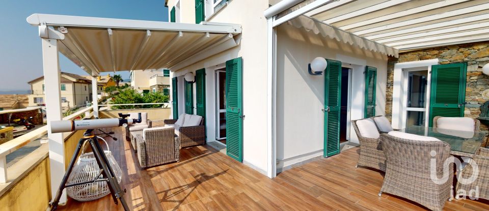 Three-room apartment of 120 m² in Arenzano (16011)