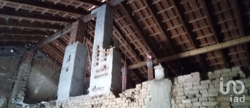 House 7 rooms of 195 m² in Alessandria (15121)