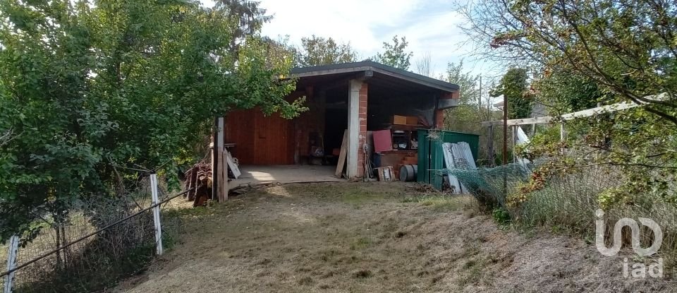 House 7 rooms of 195 m² in Alessandria (15121)