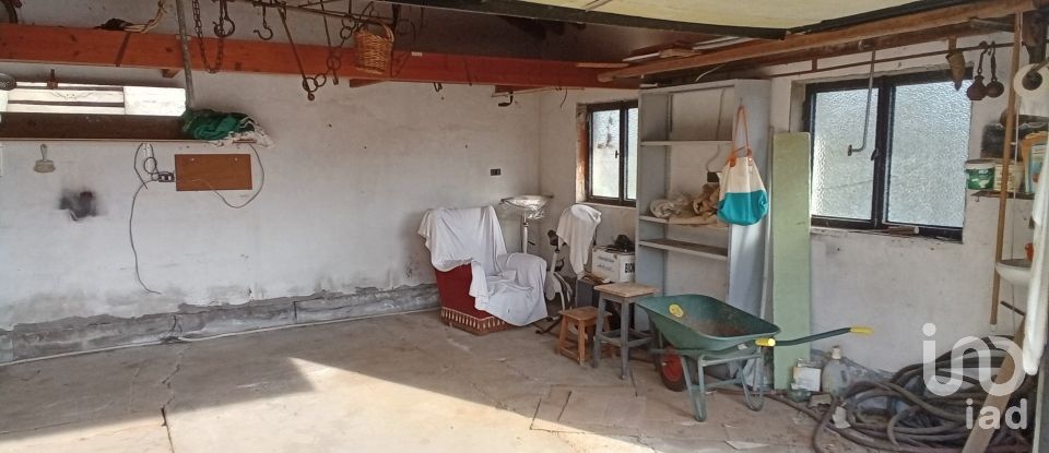 House 7 rooms of 195 m² in Alessandria (15121)