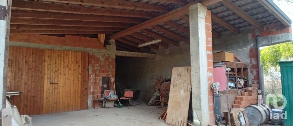 House 7 rooms of 195 m² in Alessandria (15121)