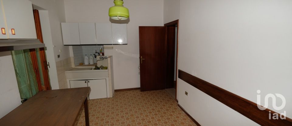 Lodge 13 rooms of 220 m² in Serra San Quirico (60048)