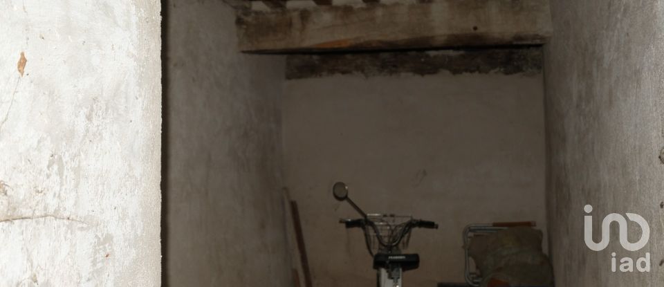 Lodge 13 rooms of 220 m² in Serra San Quirico (60048)